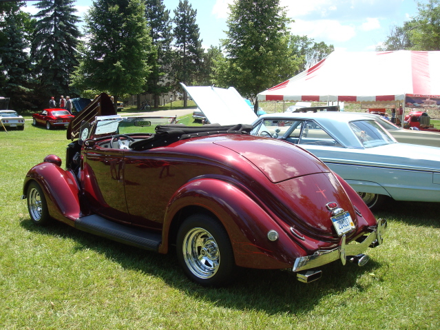 AH 6-25-11 Picnic 063.jpg