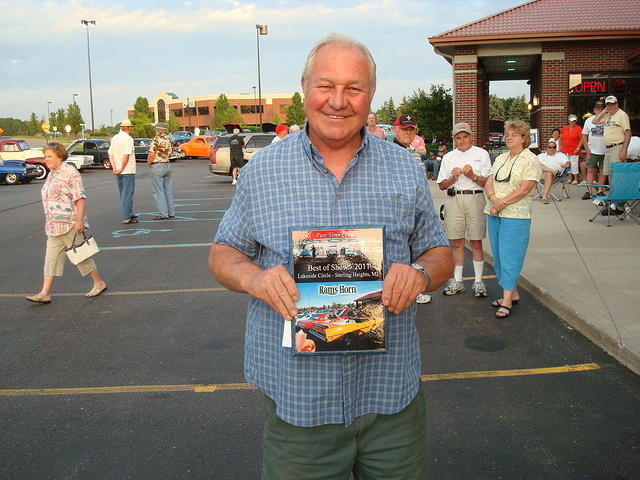 Chuck Fenningsdorf gets Best of Show