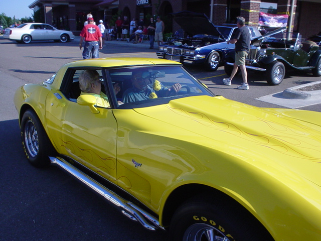 61107_012.JPG