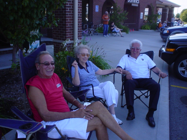 Mary Jane & Don Caputo enjoy this great holiday with friends at the cruise-in.