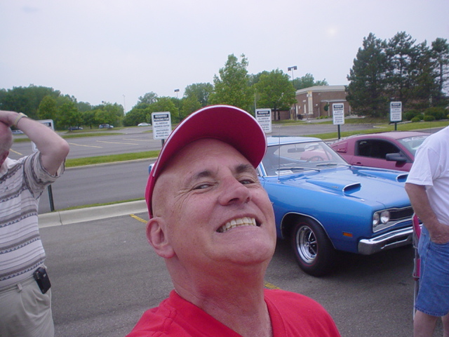 Ken's self photo....(yes, I am one silly dude!)