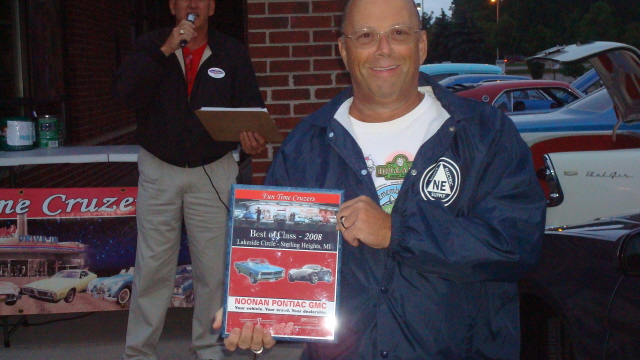 Noonan GMC Best GM cruiser goes to Mark Limburg & his very nice 57 Chevy 210.