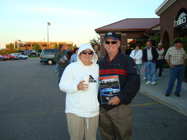 Rich & Lynn Kelly win the Best Muscle Car award.