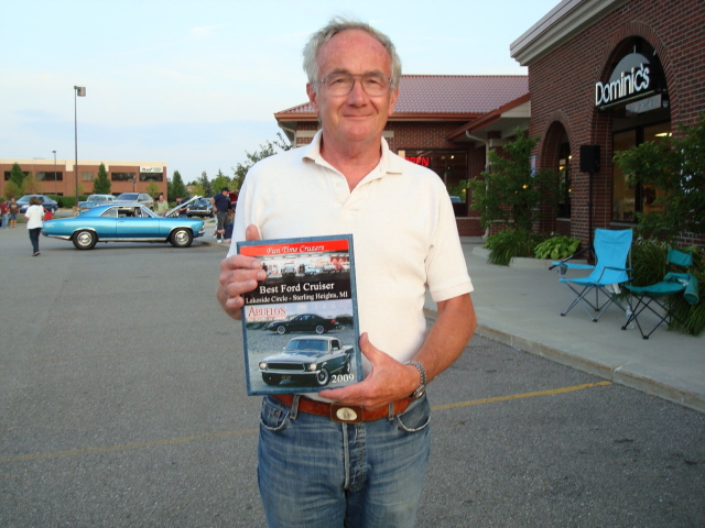 Best Ford Cruiser is won by Jack Robertson