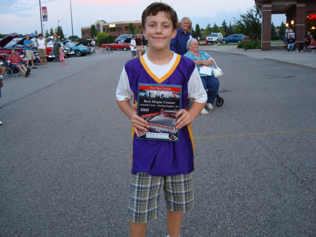 T. Lage's stand in assistant takes his McNeill Chiro Best Mopar palque