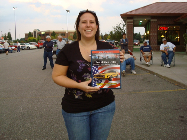 YKM Best of Show goes to Julie Janicki