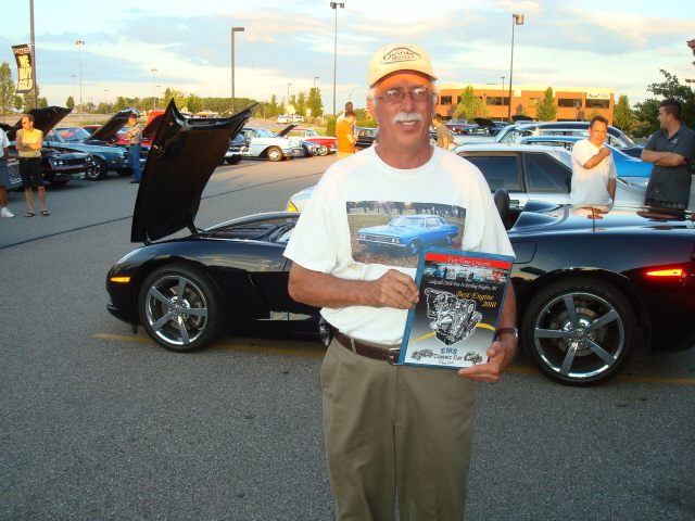 Don Lootens gets the EMS Best Engine.