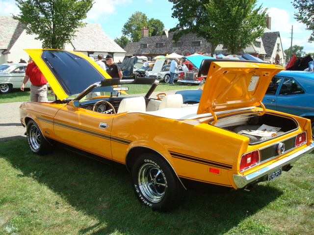 SL72510_112.JPG