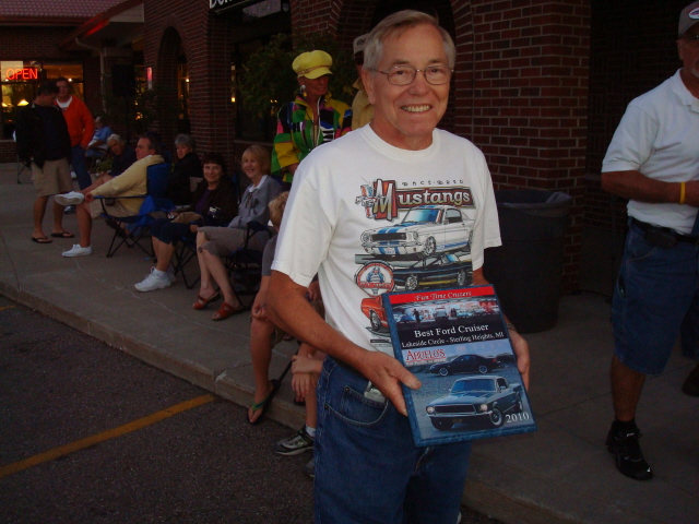 Abuello's Best Ford is awarded to Stan Morency