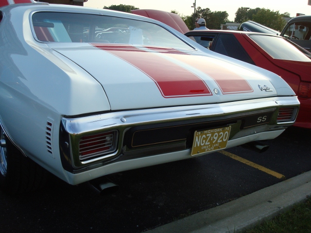 61812 (77)