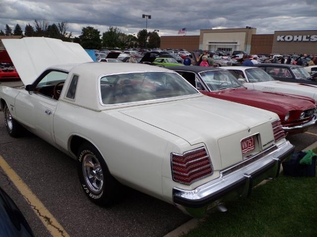 82415 (180)