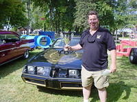 Dwayne beams with his Champion Cup award..7-15-07