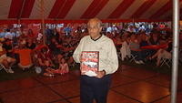 Amother SISF award went to James Rahain for his fine 64 Corvette.