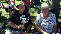 Ed & Louise Hastings celebrate their trophy.