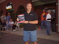 State Farm Outstanding Cruzer award goes to Tim Leslie