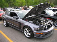 car 007